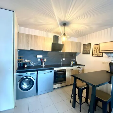 La Coquille: Bright, Cozy, 3 Min From Parc Expo Apartment Poitiers Exterior photo